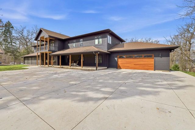W1484 Spring Grove Road, Ripon, WI 54971