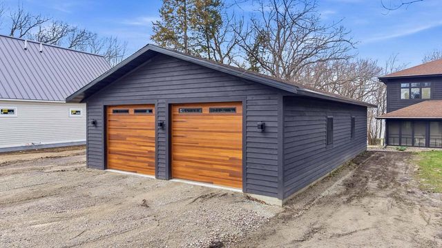 W1484 Spring Grove Road, Ripon, WI 54971
