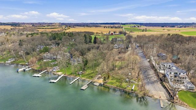 W1484 Spring Grove Road, Ripon, WI 54971