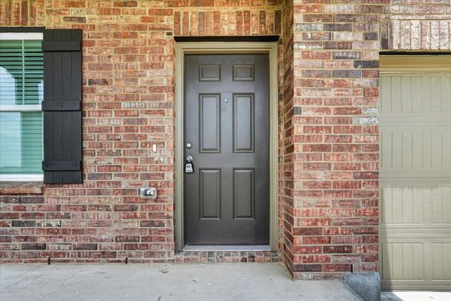 1210 Lambert Lane, Forney, TX 75126