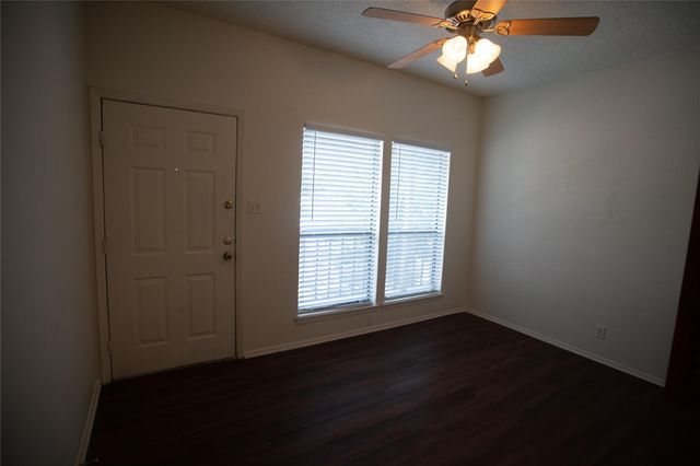 3000 Guadalupe ST 208, Austin, TX 78705