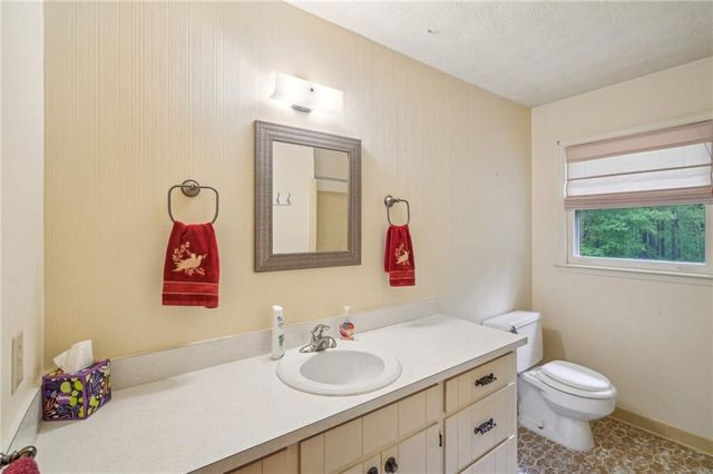 8540 Ridge Road, Fairburn, GA 30213