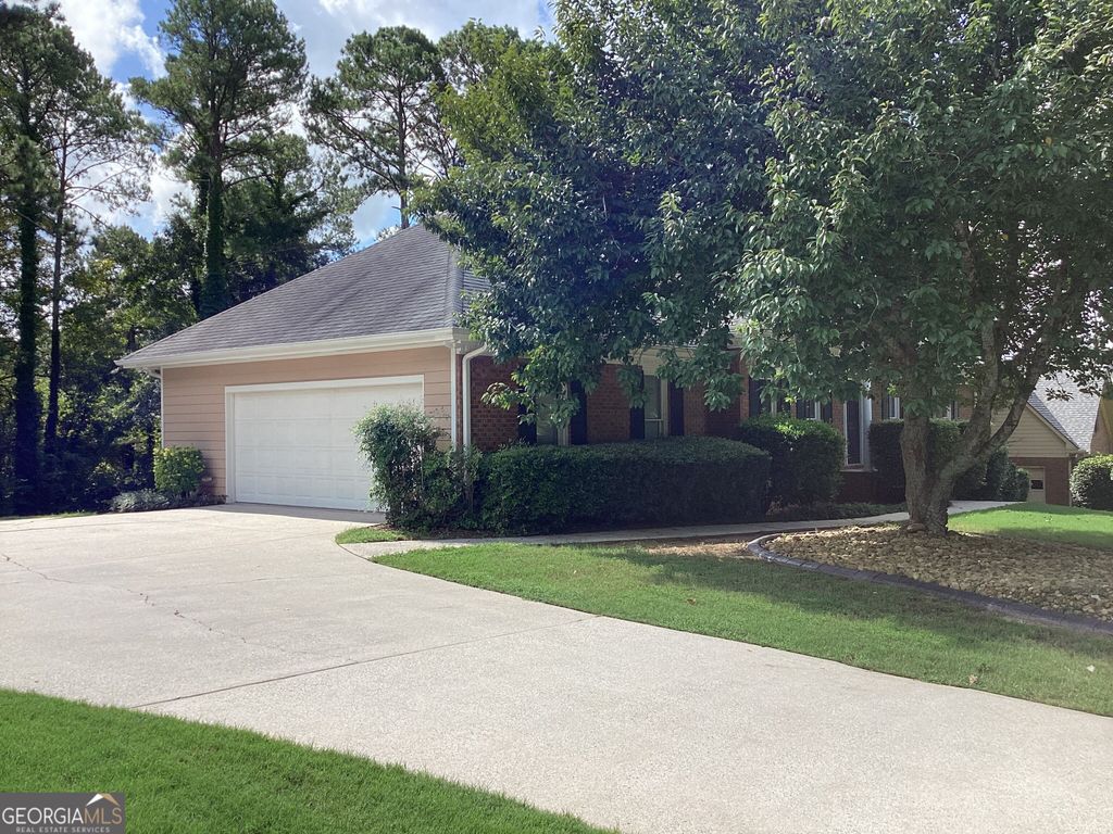 2300 Whispering Pines Lane, Mcdonough, GA 30253 — photo 3