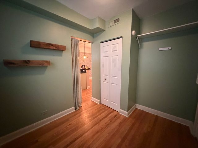 336 S Maple Avenue 2B, Oak Park, IL 60302