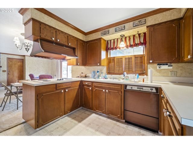 14090 Se 268TH Ct, Boring, OR 97009