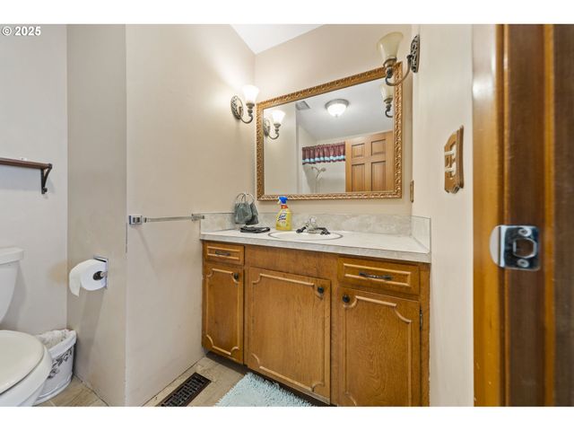 14090 Se 268TH Ct, Boring, OR 97009