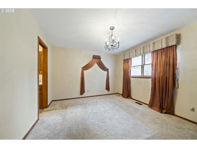 14090 Se 268TH Ct, Boring, OR 97009