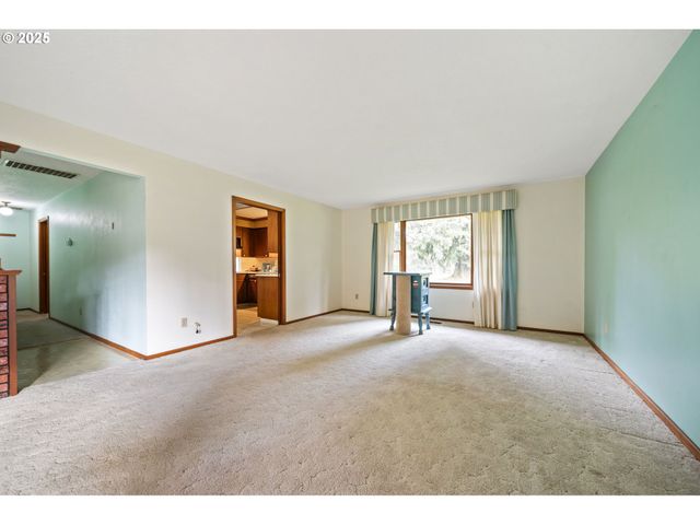 14090 Se 268TH Ct, Boring, OR 97009