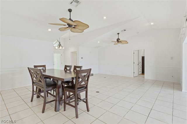 3429 SW 7th LN, Cape Coral, FL 33991