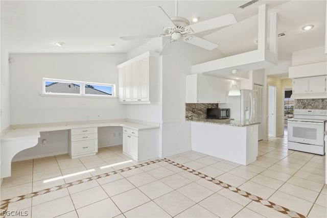 3429 SW 7th LN, Cape Coral, FL 33991