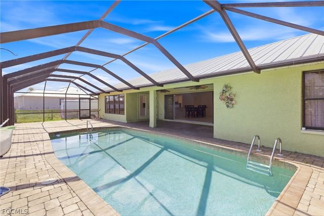 3429 SW 7th LN, Cape Coral, FL 33991