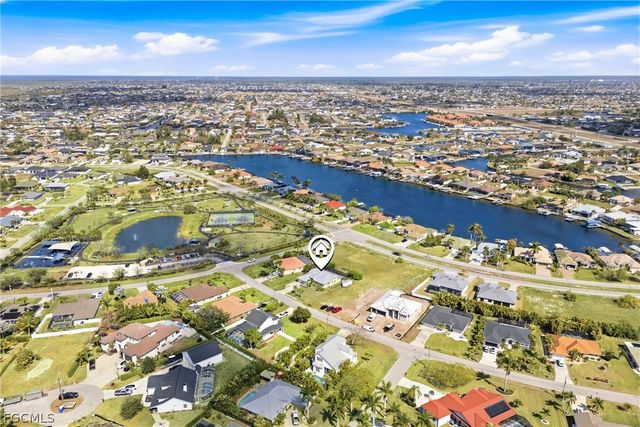 3429 SW 7th LN, Cape Coral, FL 33991