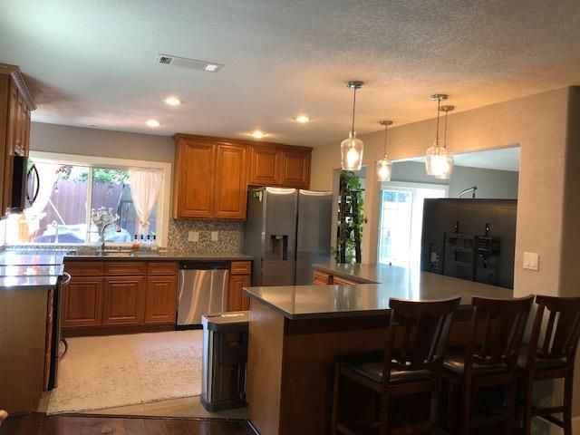 1048 Vernal Ave, Merced, CA 95340