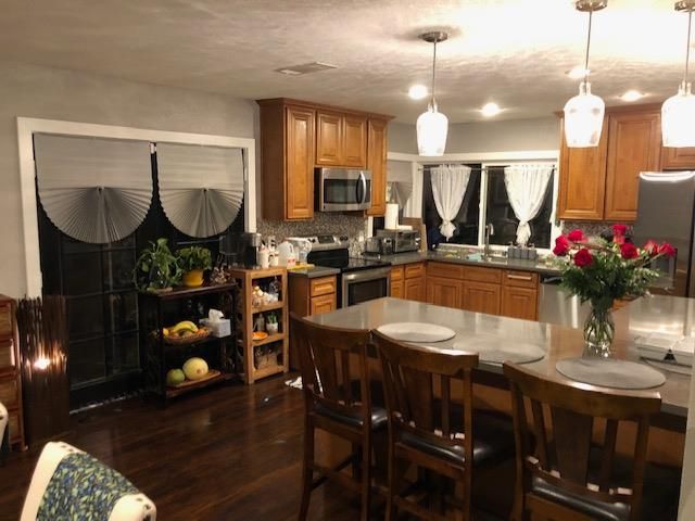 1048 Vernal Ave, Merced, CA 95340
