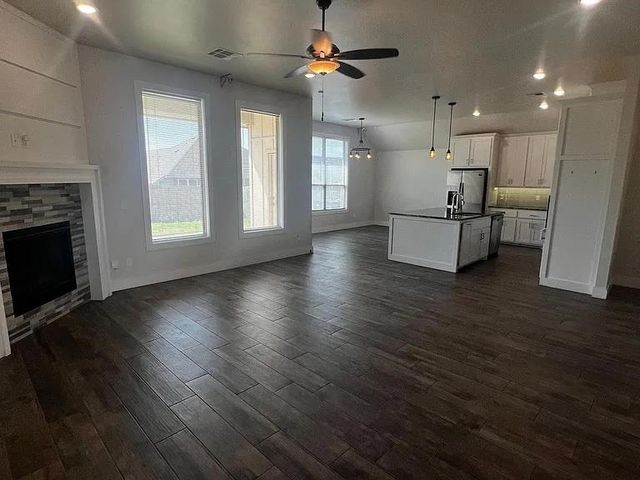 8212 NW 151st Street, Edmond, OK 73013