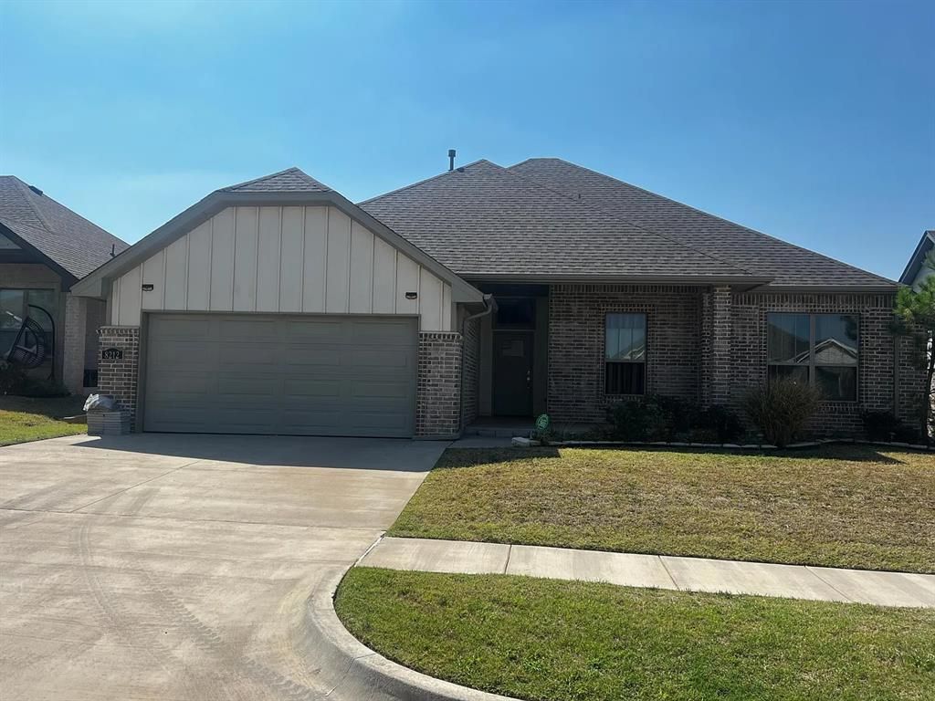 8212 NW 151st Street, Edmond, OK 73013