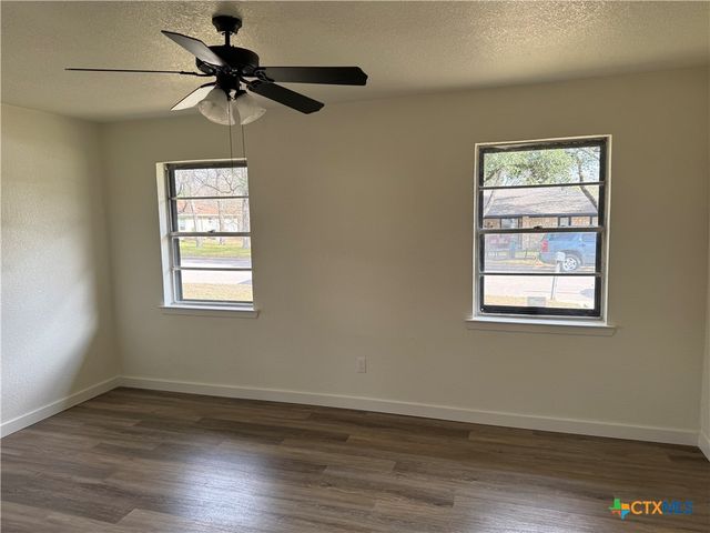 1010 Terra Alta Drive, Belton, TX 76513