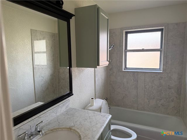 1010 Terra Alta Drive, Belton, TX 76513