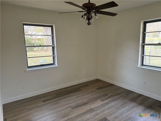 1010 Terra Alta Drive, Belton, TX 76513