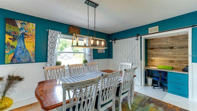 6904 9TH AVENUE NW, Bradenton, FL 34209