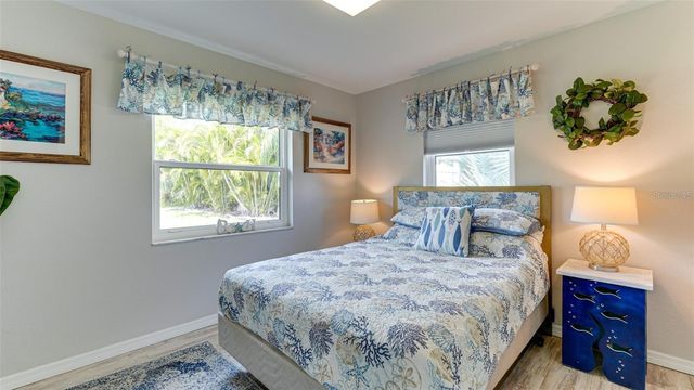 6904 9TH AVENUE NW, Bradenton, FL 34209