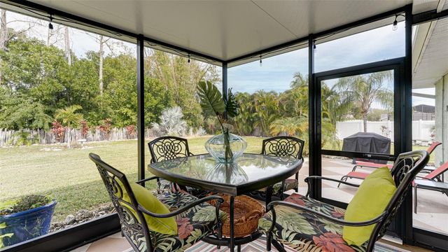 6904 9TH AVENUE NW, Bradenton, FL 34209