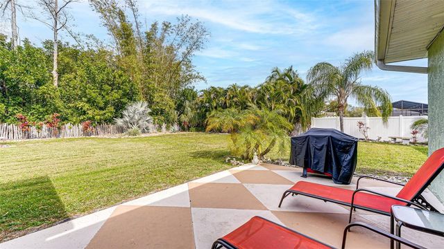 6904 9TH AVENUE NW, Bradenton, FL 34209