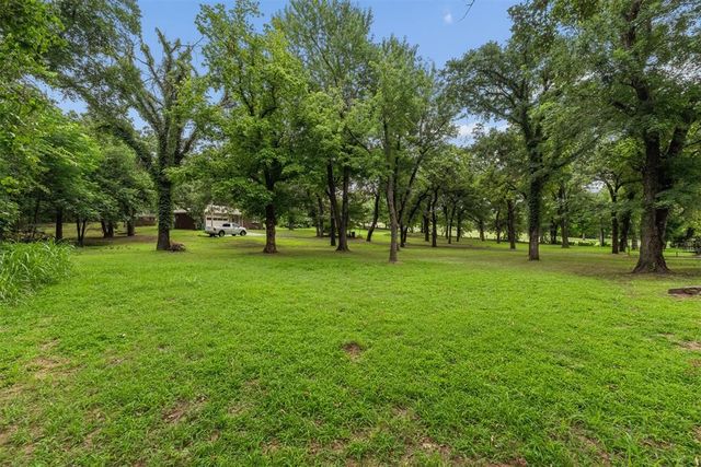 13500 N Coltrane Road, Edmond, OK 73013