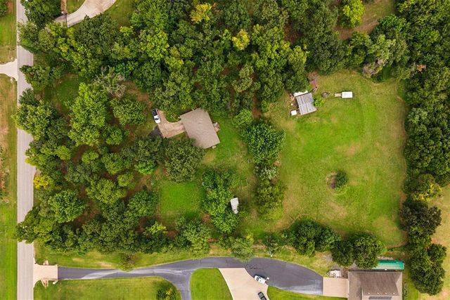 13500 N Coltrane Road, Edmond, OK 73013