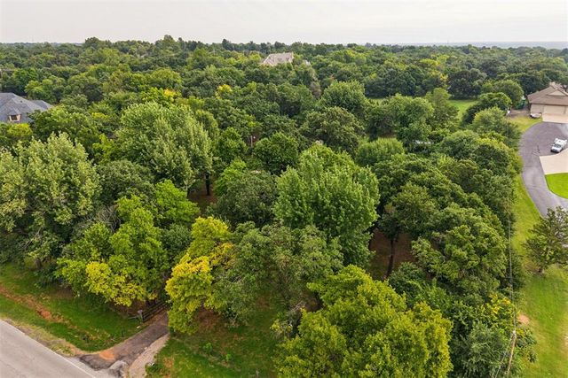 13500 N Coltrane Road, Edmond, OK 73013