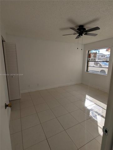 6551 NW 170th Ter, Hialeah, FL 33015