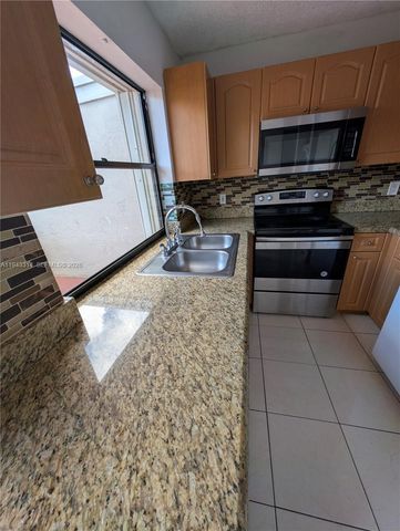 6551 NW 170th Ter, Hialeah, FL 33015