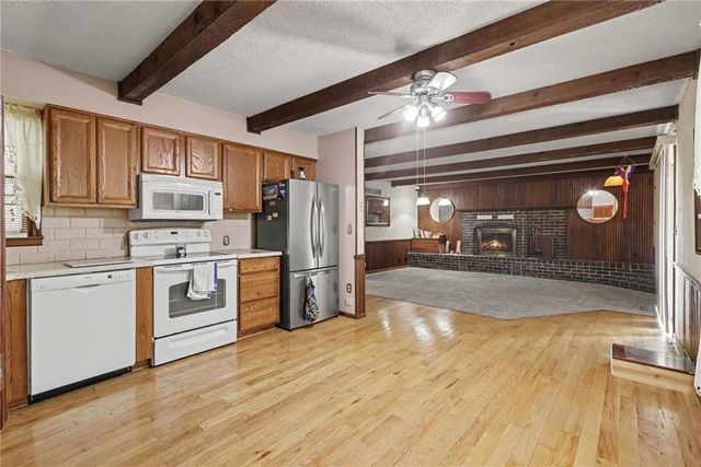 104 Walker Drive, Wellsville, KS 66092
