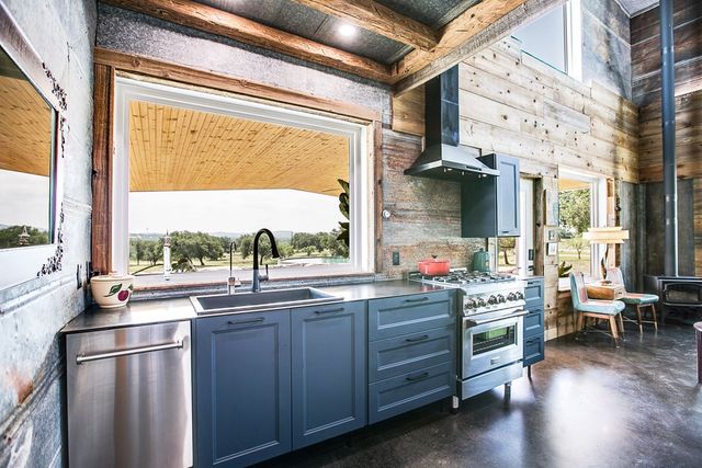 19621 Bluff Road, Christoval, TX 76935