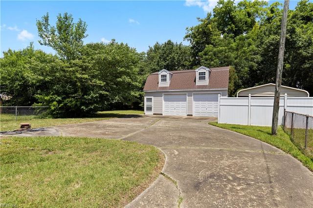 121 Settlers Landing RD, Hampton, VA 23669