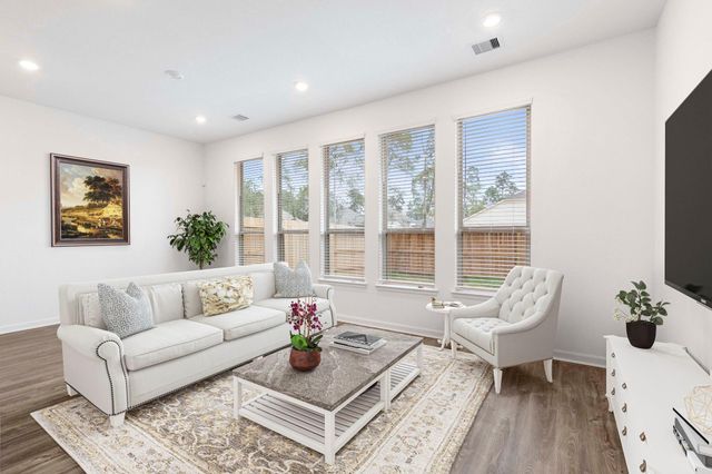 955 Lars Trek Trail, Conroe, TX 77304