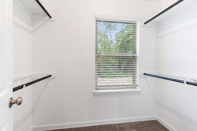 955 Lars Trek Trail, Conroe, TX 77304