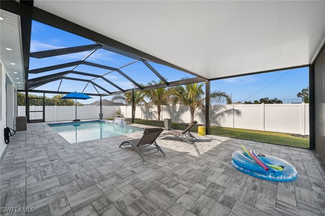 1017 NW 15th TER, Cape Coral, FL 33993