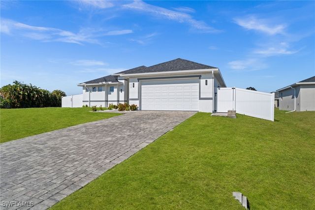 1017 NW 15th TER, Cape Coral, FL 33993