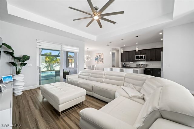 1017 NW 15th TER, Cape Coral, FL 33993