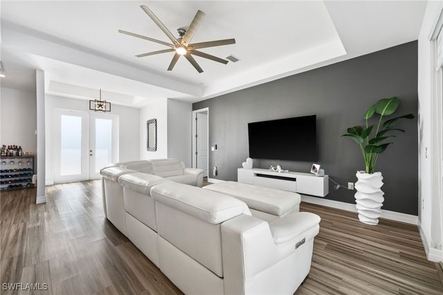 1017 NW 15th TER, Cape Coral, FL 33993