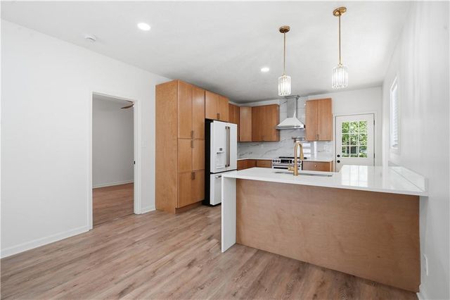 4529 Wyoming Street, Kansas City, MO 64111