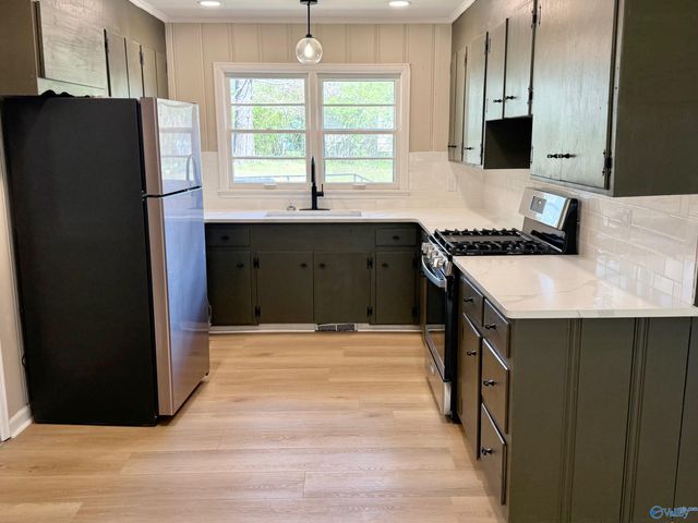 618 Greenwood Avenue, Gadsden, AL 35903