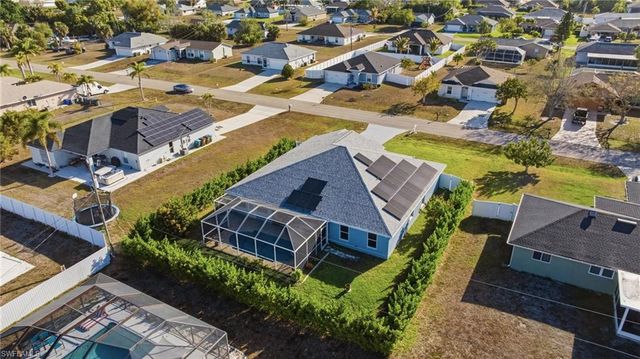 1112 SW 9th CT, Cape Coral, FL 33991