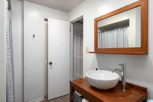 4229 HARPERS FERRY ROAD, Mountain Brook, AL 35213