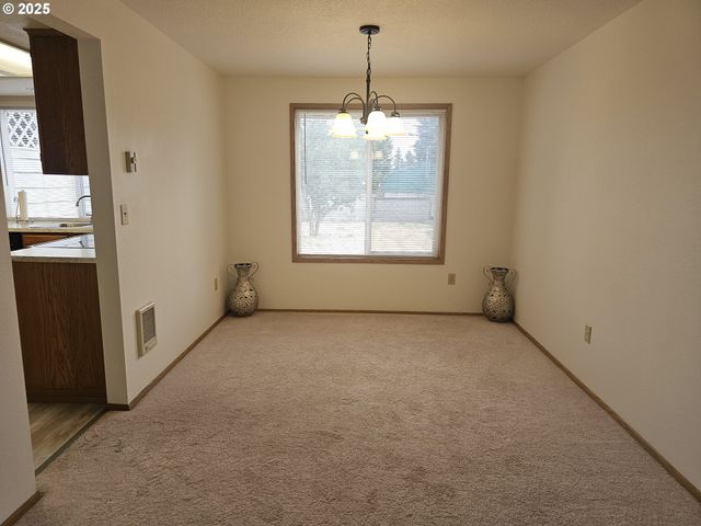 13001 Ne 83RD St, Vancouver, WA 98682