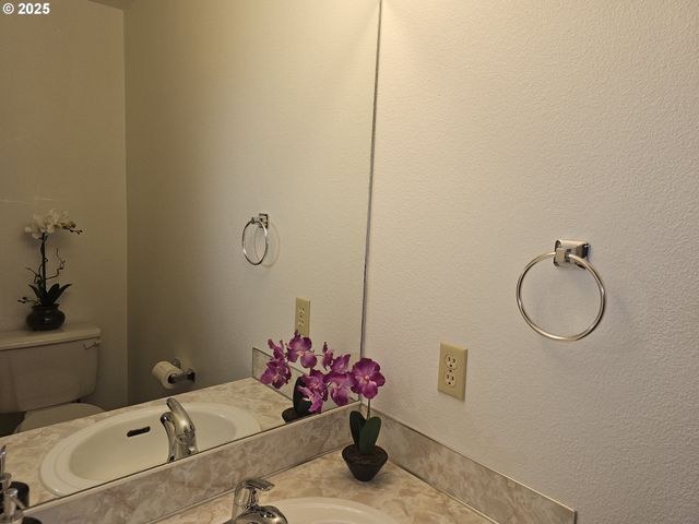 13001 Ne 83RD St, Vancouver, WA 98682