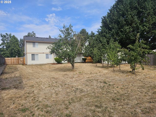 13001 Ne 83RD St, Vancouver, WA 98682