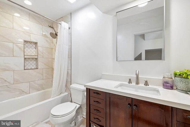 11477 BRUNDIDGE TER, Germantown, MD 20876