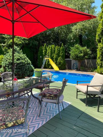 288 Virginia Drive, Brick, NJ 08723